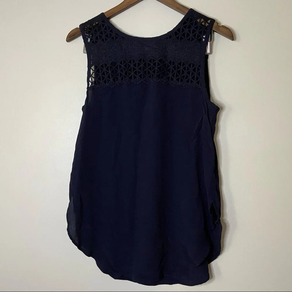 Sleeveless Open Knit Blouse Lightweight Summer Tank Top Size Small - Picture 7 of 9